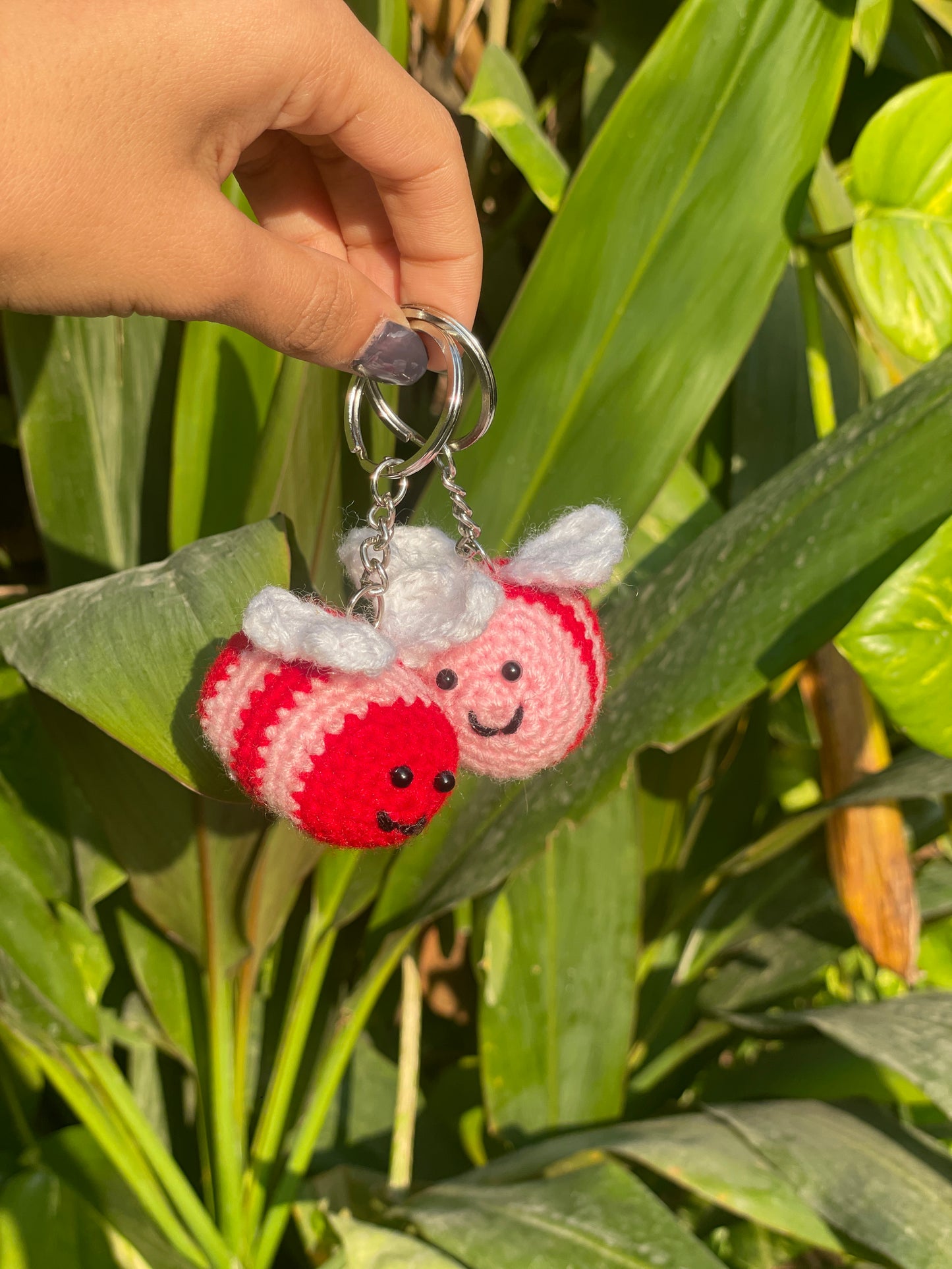 Valentine Honeybee keychain