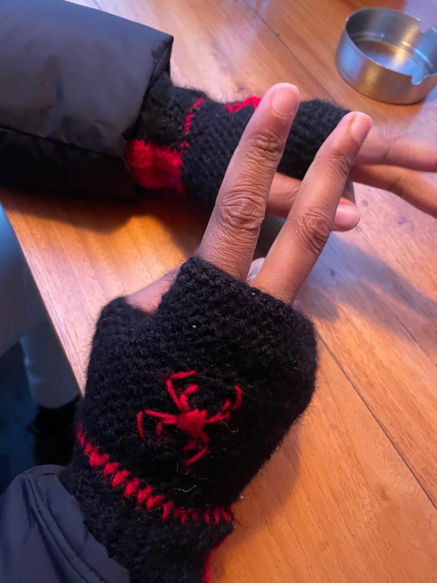 Spiderman hand-warmers